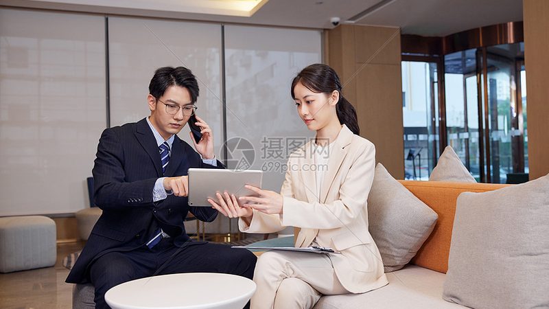 商业计划书代写：揭秘中小企业融资的“敲门砖
